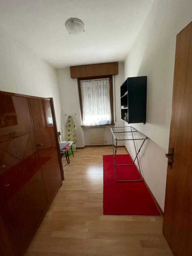 Appartamento Lucia Torbole Sul Garda Εξωτερικό φωτογραφία