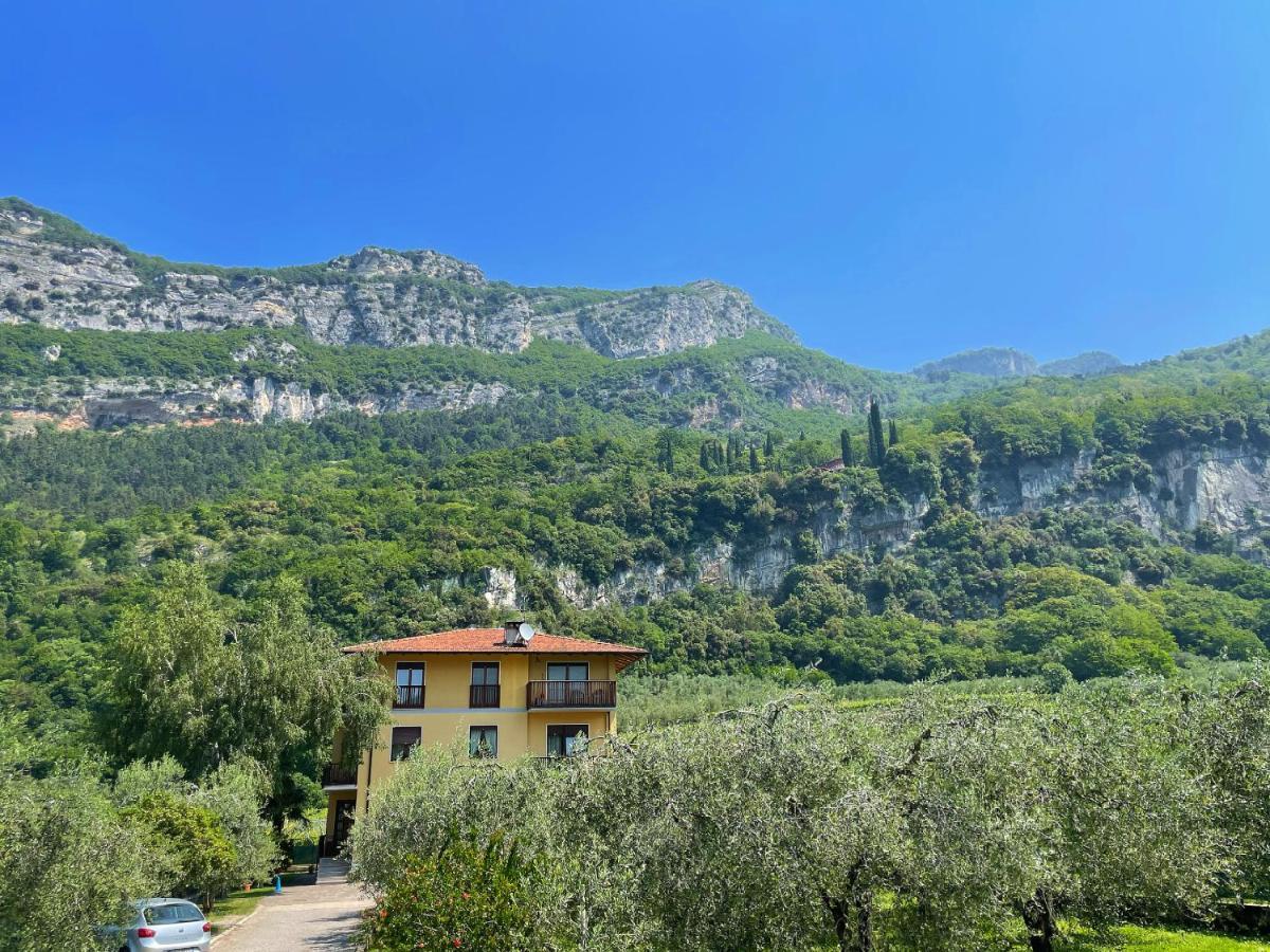 Appartamento Lucia Torbole Sul Garda Εξωτερικό φωτογραφία
